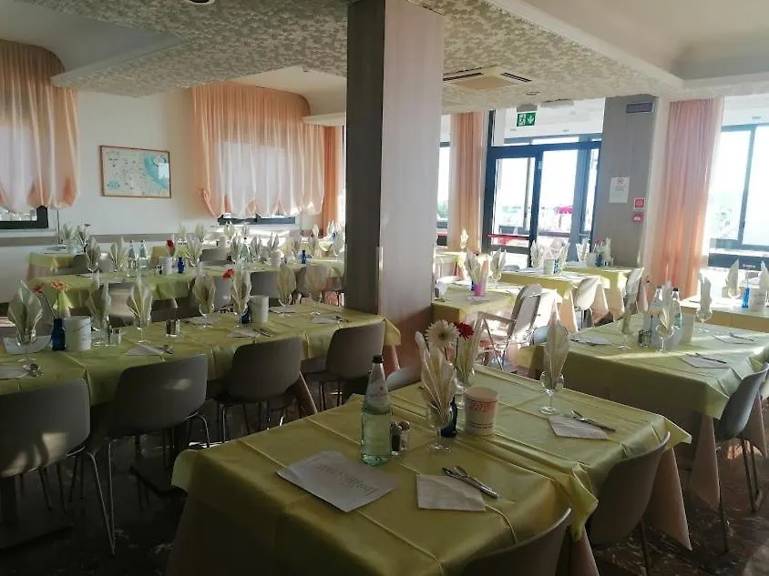 Hotel Silvana Bellaria-Igea Marina 3*,