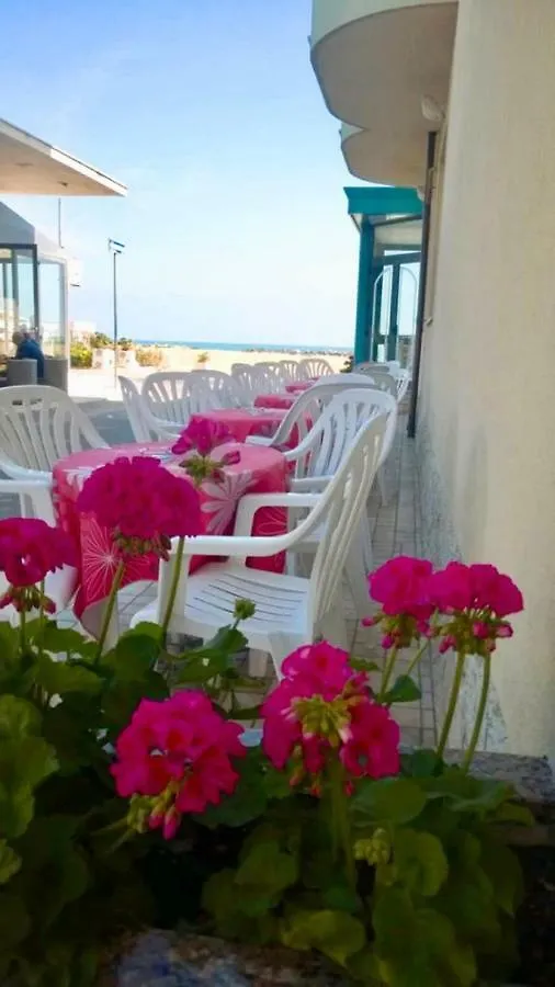 Hotel Silvana Bellaria-Igea Marina 3*,  Italy
